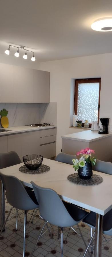 Apartment Oja マリンスカ エクステリア 写真